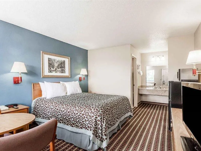Days Inn By Wyndham Nashville N Opryland/Grand Ole Opry