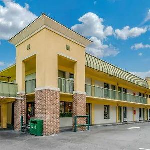 Quality Historic District Inn